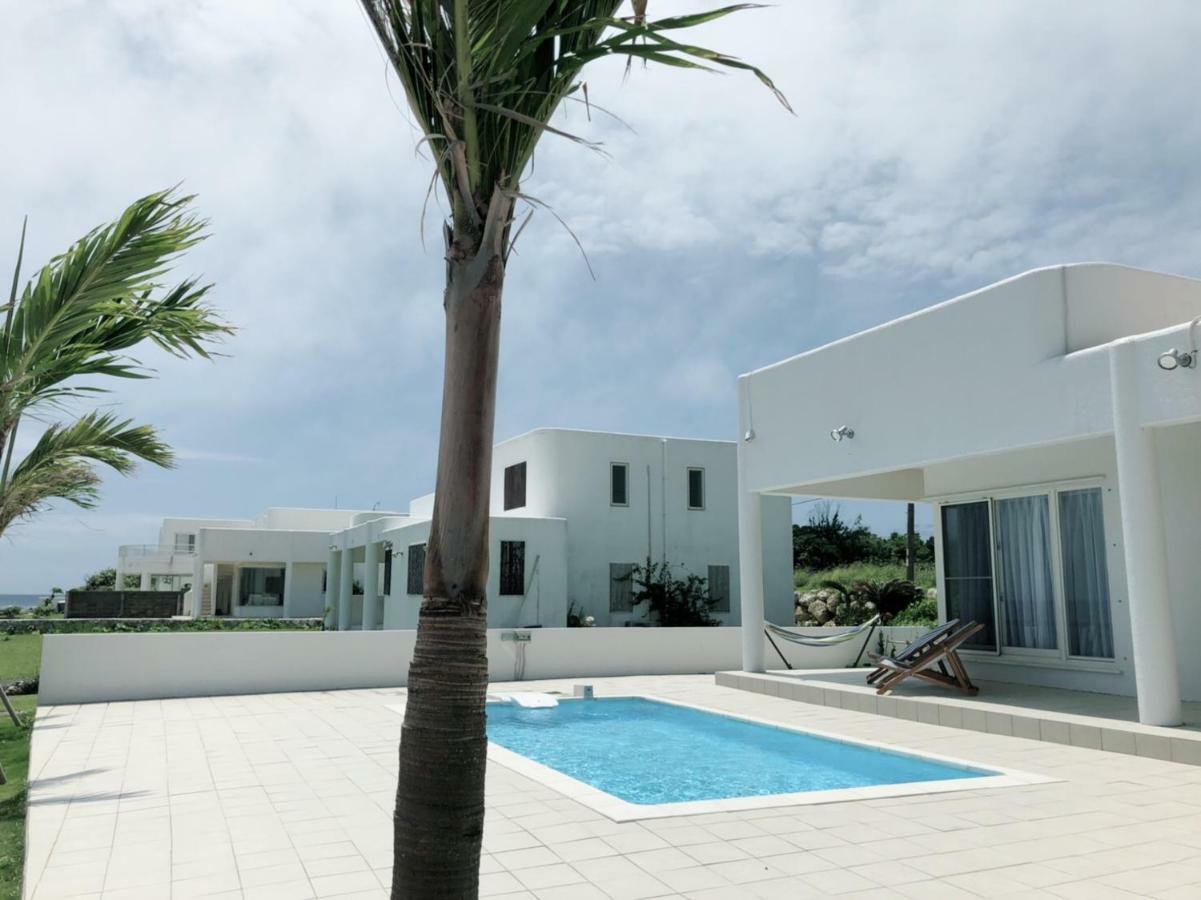 Thalassa Beach And Pool Villa Yoron Exterior photo